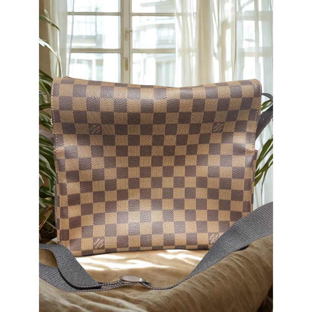 Louis Vuitton Naviglio Damier Ebene Messenger | Dust Bag + COA | Discontinued